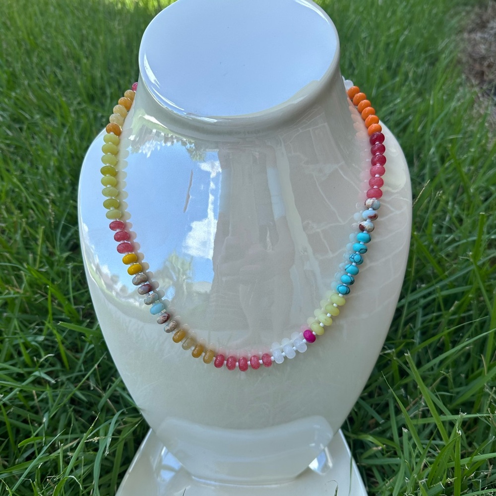 New in box jBloom natural stone necklace